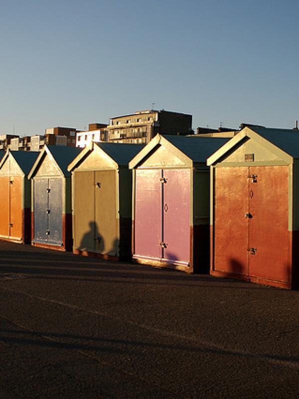 Cabanes de plage - ©peter pearson